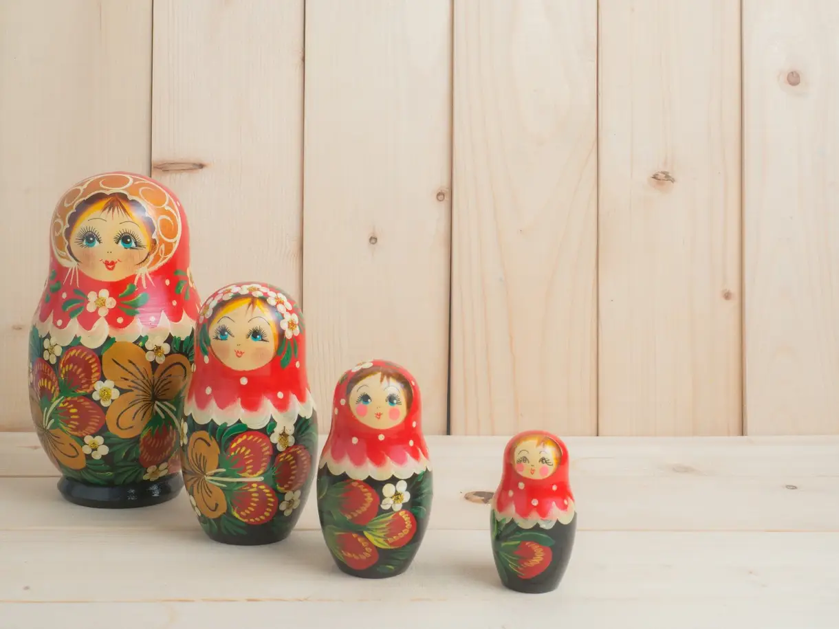 RUSSIAN DOLL BACKGROUND